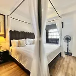 Hacienda La Vizcaina Апартаменты *